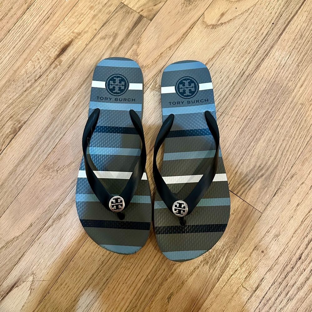 Tory Burch Rubber Flip Flops
